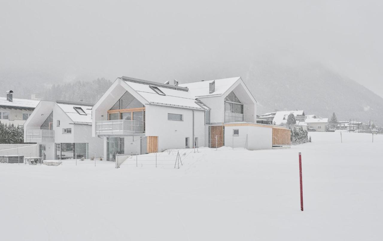 מאוראך Urban Mountain Chalet With Lake View מראה חיצוני תמונה